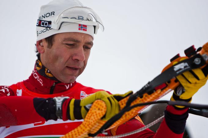 Kralj biatlona Ole Einar Björndalen je pri zrelih 42 letih še vedno v stiku z najboljšimi. | Foto: Sportida