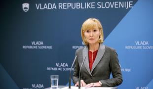 Erjavec: Slovenija pripravlja tožbo proti Hrvaški #video