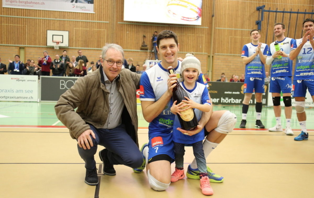 Matevž Kamnik | Matevž Kamnik je poleti podpisal pogodbo s švicarskim Amriswilom, s katerim je v tej sezoni na 18 tekmah v vseh tekmovanjih zmagal 18-krat. | Foto Lindaren Volley Amriswil