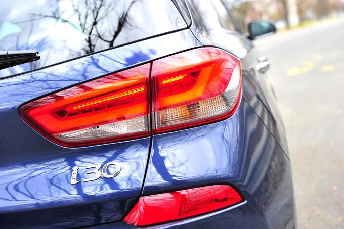 Pri Hyundaiu želijo v Sloveniji letno prodati od 600 do 800 avtomobilov i30. Na avtomobilskem salonu v Ženevi bodo Korejci predstavili tudi novo generacijo karavanske izvedbe. Konec leta sledi še športna različica N, prihodnje leto pa tudi izvedba fastback. | Foto: Gregor Pavšič