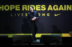 Nike pretrgal vse vezi z Armstrongovo fundacijo Livestrong