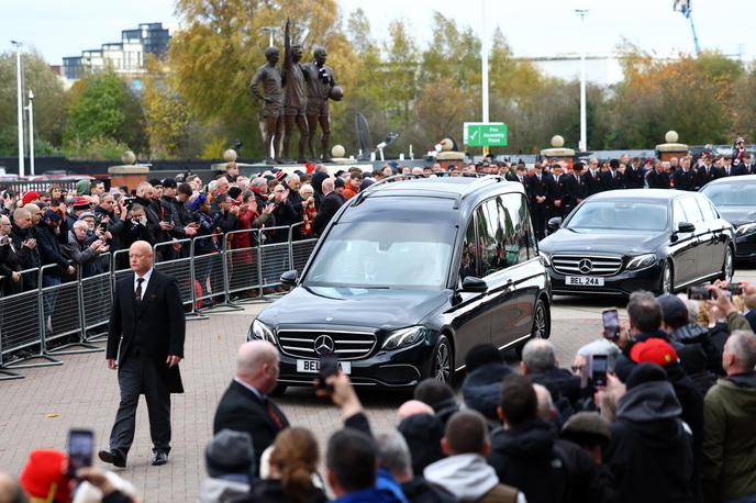 Bobby Charlton, pogreb | Na tisoče ljudi se je poklonilo nekdanji legendi Manchester Uniteda in angleške reprezentance. | Foto Reuters