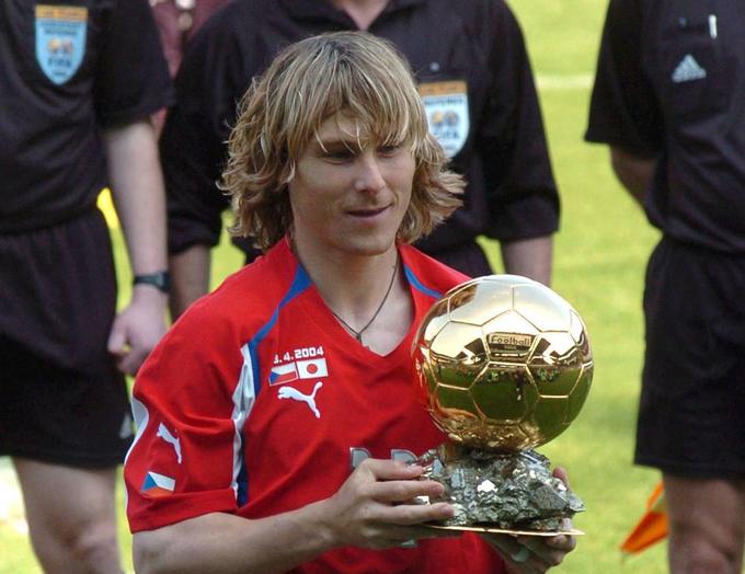 Čeh Pavel Nedved je zlato žogo prejel leta 2003. V Sloveniji je zaigral v dresu Lazia, ko je leta 1999 osvojil Ljudski vrt v Mariboru in pomagal sinjemodrim iz Rima do prepričljive zmage s 4:0. | Foto: Guliverimage