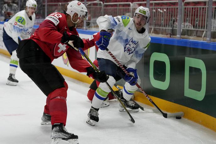 SP v hokeju 2023, slovenska hokejska reprezentanca : Švica | Slovenski hokejisti so na prvi tekmi svetovnega prvenstva Švicarjem priznali premoč z 0:7. | Foto Reuters