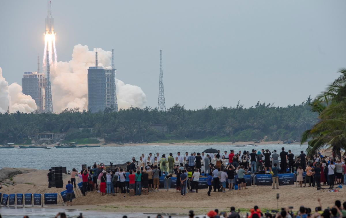 Dolgi pohod-5b, raketa, izstrelitev | Raketa je padla v Indijski ocean, severno od Maldivov. | Foto Reuters