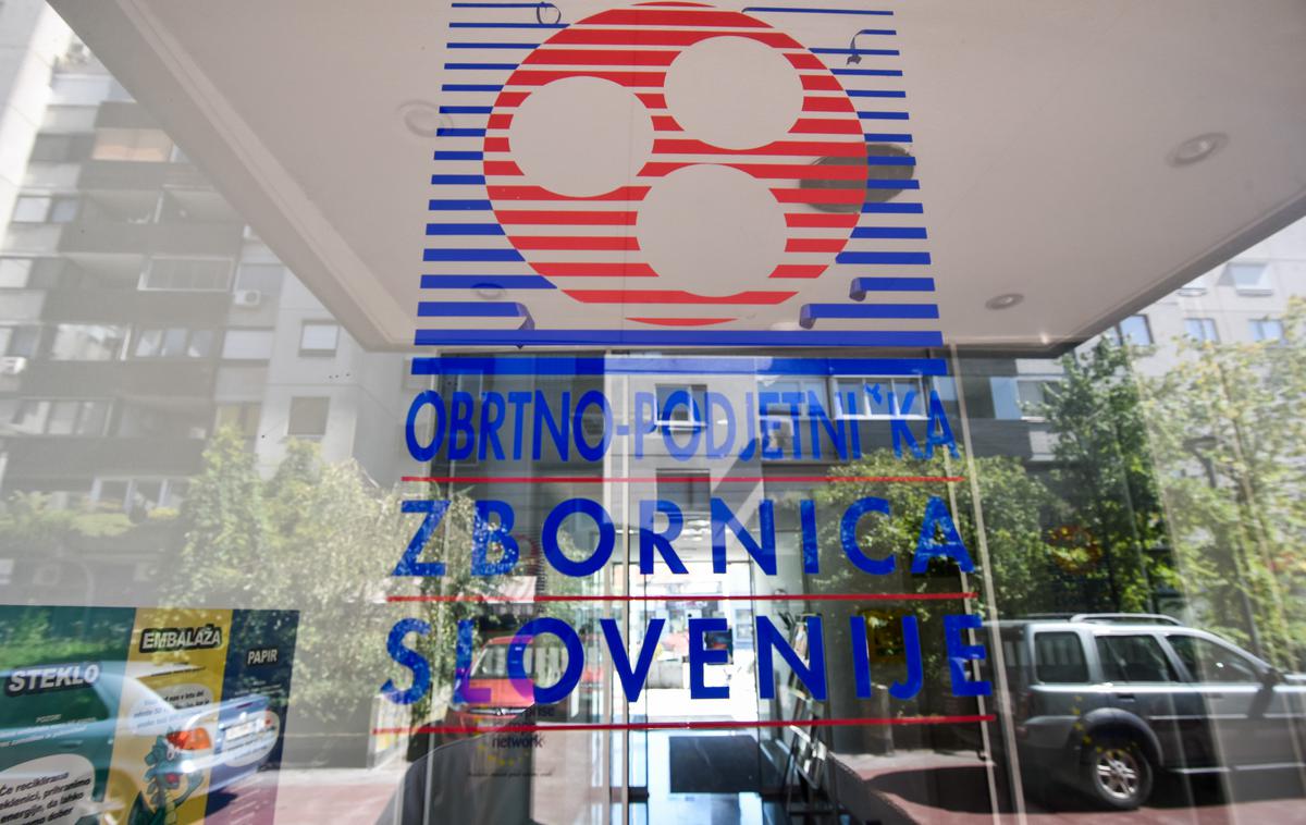 OZS Obrtno podjetniška zbornica Slovenije | V OZS so danes v sporočilu za javnost izrazili zadovoljstvo, da bo povišanje računov za male poslovne odjemalce le okrog 20-odstotno, in ne 80-odstotno, kot so pokazali njihovi izračuni. | Foto STA