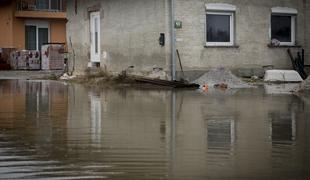 Poplave: država že leta zamuja z nujno sanacijo strug #video