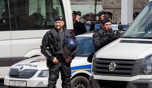 Grožnje z bombo: hrvaškim medijem, policiji in šoli grozili z eksplozijami