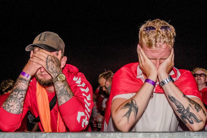 Danska je na zadnjem evropskem prvenstvu izpadla v dramatičnem polfinalu proti Angliji na Wembleyju. Danski navijači so še dolgo objokovali zapravljeno priložnost, da bi prvič po treh desetletjih zaigrali v finalu velikega tekmovanja. | Foto: Guliverimage