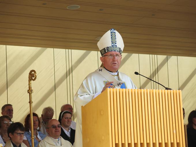 Ljubljanski nadškof metropolit Stanislav Zore | Foto: STA ,