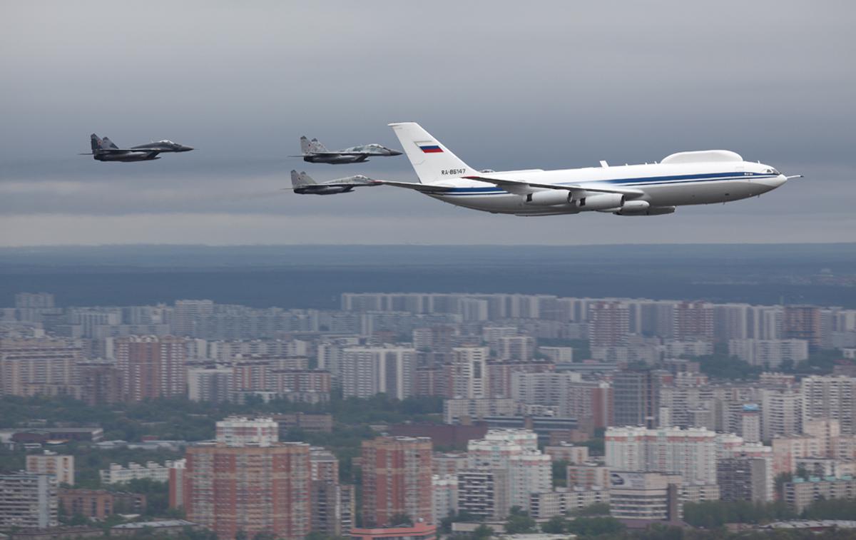 Iljušin Il-80 | Ilyušin Il-80 je za vojaško uporabo predelana različica potniškega reaktivca Iljušin Il-86.  | Foto Wikimedia Commons