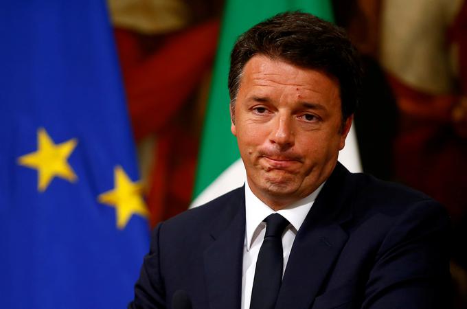 Italijanski premier Renzi vztraja, da gre pri reformi, najpomembnejši po drugi svetovni vojni, za zgodovinsko priložnost za modernizacijo Italije. | Foto: Reuters