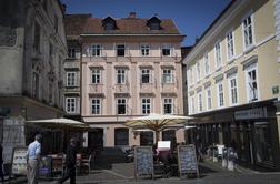 Za koliko bodo na dražbi na prodaj stanovanja v središču Ljubljane