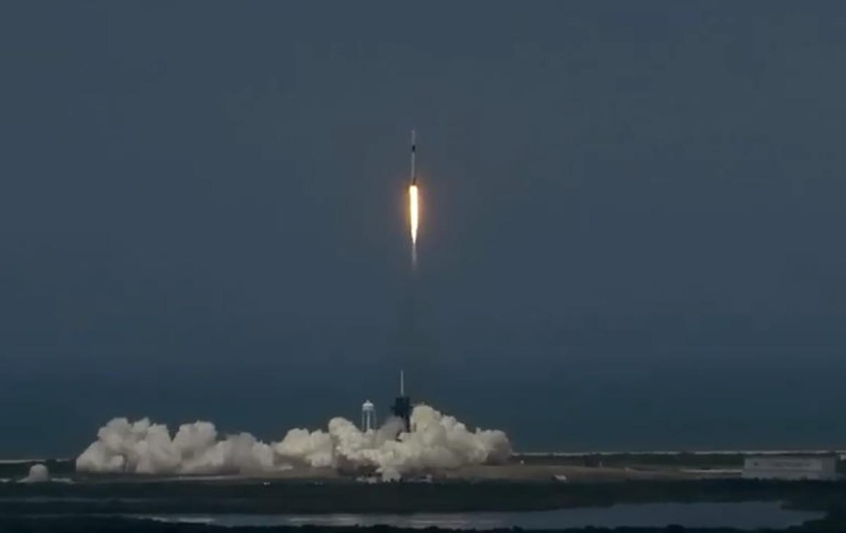 SpaceX, Nasa | Naslednja posadka naj bi proti ISS z raketo Space X poletela v sredo. Na pot bi morali že prej, vendar pa so nagajali najprej vreme, nato pa zdravstvene težave enega od astronavtov.