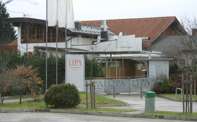 Konec leta 2005 se je zgodila tragedija v Lipi. Njen nekdanji lastnik Robert Zavašnik je v Spodnjih Pirničah znova odprl lokal. 
 | Foto: STA ,