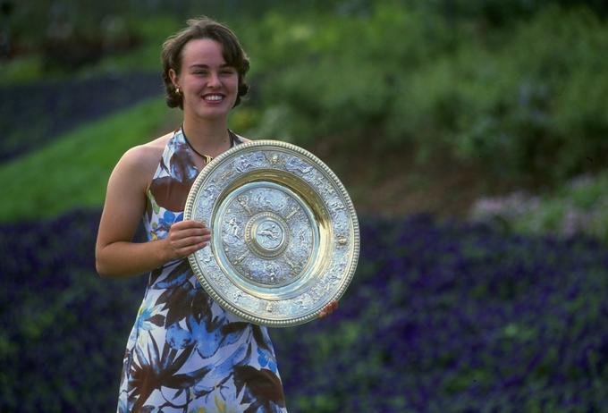 Martina Hingis je pri 17 letih osvojila Wimbledon med posameznicami. | Foto: Guliverimage/Getty Images