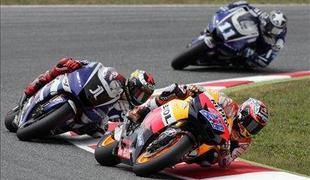 MotoGP dirkači proti Motegiju