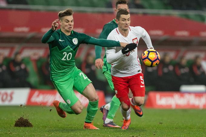 V dresu Slovenije je debitiral na prijateljski tekmi proti Poljski v Varšavi novembra lani. | Foto: Sportida
