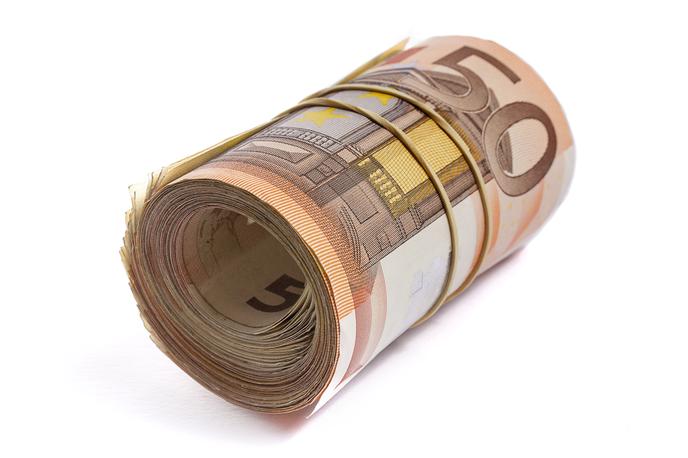 Denar. Evro. | Foto Thinkstock