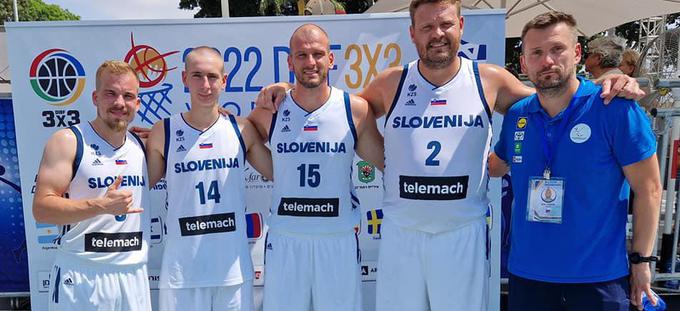 Z reprezentanco gluhih je postal svetovni prvak v igri 3 na 3. | Foto: Zveza za šport invalidov Slovenije