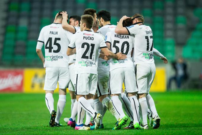 FC Koper bo od zdaj naprej v primorski ligi. | Foto: Vid Ponikvar