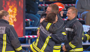 Trma ni bila dovolj, gasilke so priznale premoč moških #video