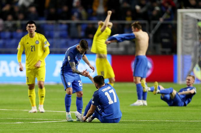 Žan Vipotnik je prvi nastop za reprezentanco v dresu s številko 17 kronal z zmagovitim zadetkom. | Foto: Reuters