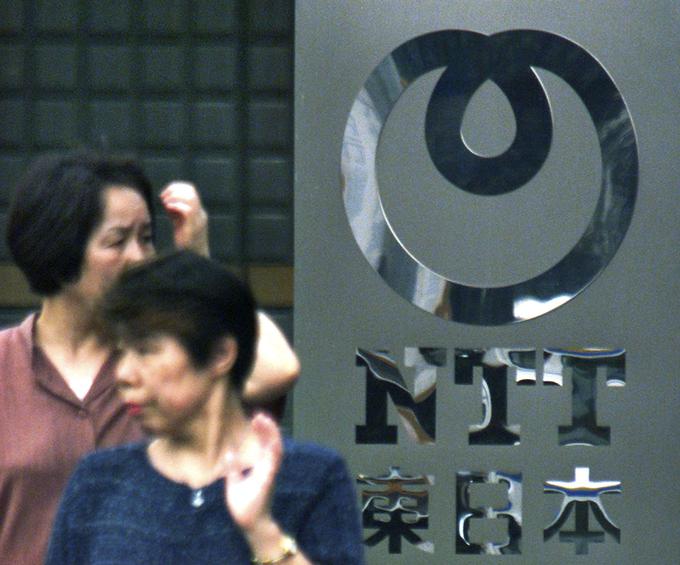 Nippon Telegraph & Telephone Corporation (NTT) je največje japonsko telekomunikacijsko podjetje. Njegova tržna vrednost znaša 79,1 milijarde evrov. | Foto: Reuters