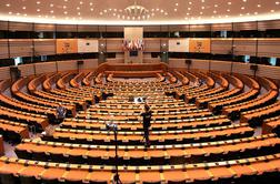 Bi se preizkusili v delu v Evropskem parlamentu?