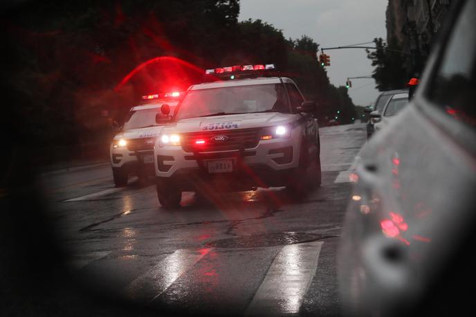 policija avto ZDA | Policisti še preiskujejo vse okoliščine dogodka. Fotografija je simbolična. | Foto Reuters