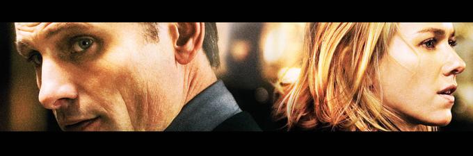Tragična smrt noseče najstnice spodbudi porodničarko (Naomi Watts), da s pomočjo pokojničinega dnevnika poskuša odkriti dojenčkove sorodnike, pri tem pa se njene poti prekrižajo z brezkompromisno rusko mafijo. Viggo Mortensen je bil za glavno vlogo v filmu Davida Croneneberga nominiran za oskarja. • V torek, 17. 7., ob polnoči na FOX Movies.* | Foto: 