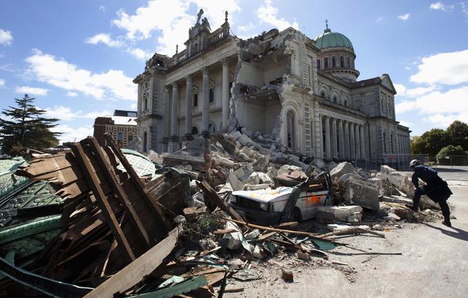 Mesto Christchurch na južnem otoku Nove Zelandije je pred petimi leti prizadel uničujoč potres, po katerem si še ni opomogel. Pred dnevi je mesto, v katerem živita njegova mati in brat, spet močno streslo. A tokrat na srečo z manj zastrašujočimi posledicami.  | Foto: Reuters