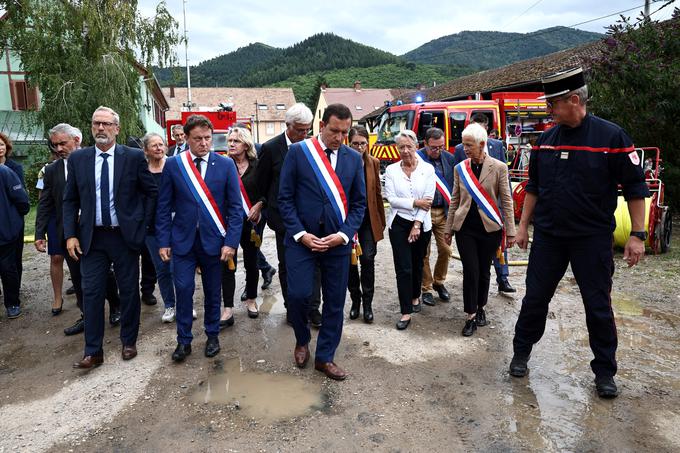 Kraj nesreče je obiskala tudi francoska premierka Elisabeth Borne in izrazila globoko žalost in solidarnost. | Foto: Reuters