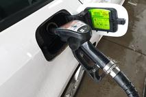 bencin dizel petrol siol avto gorivo