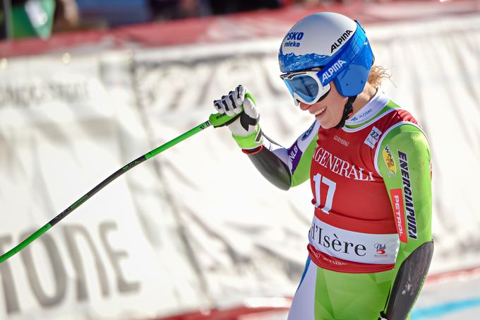 Mariborčanka, ki je v priljubljenem francoskem zimskem središču v smuku prehitela vso konkurenco, se je s številko 17 v superveleslalomu uvrstila med najboljših sedem. | Foto: Guliverimage/Getty Images