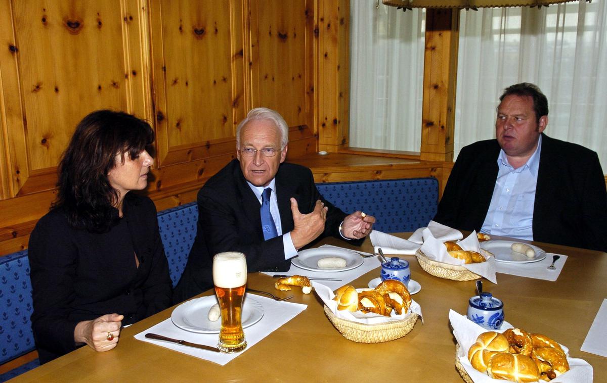 Bavarski zajtrk | Weißwurstfrühstück je tradicionalni bavarski zajtrk, sestavljen iz klobas, mehkih prestic, sladke gorčice in pšeničnega piva. | Foto Guliverimage