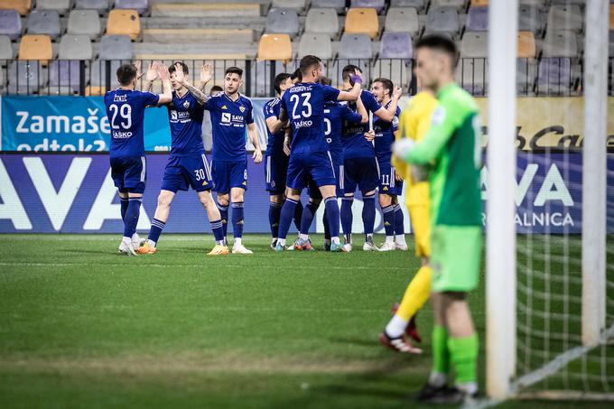 Mariborčani so z golom Žana Vipotnika ugnali Domžalčane. | Foto: Blaž Weindorfer/Sportida
