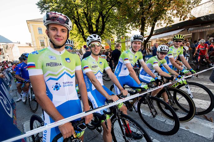 Innsbruck svetovno prvenstvo | Na štartu je bilo šest slovenskih kolesarjev, na koncu pa sta na cilj prišla Tadej Pogačar (7. mesto) in Jaka Premožič (39.) | Foto Vid Ponikvar