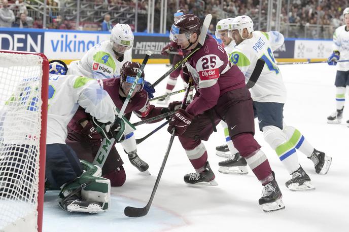 SP v hokeju 2023, slovenska hokejska reprezentanca : Latvija | Slovenski hokejisti so na peti tekmi prvenstva z 2:3 izgubili z Latvijci. | Foto Guliverimage