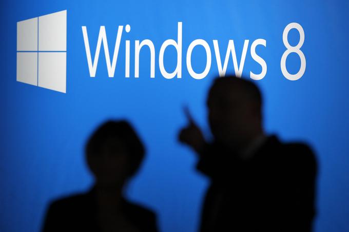 Varnostno luknjo bo Microsoft zakrpal tudi v operacijskih sistemih Windows 8 in Windows Server 2003, ki prav tako ne prejemata več uradnih posodobitev. | Foto: Reuters