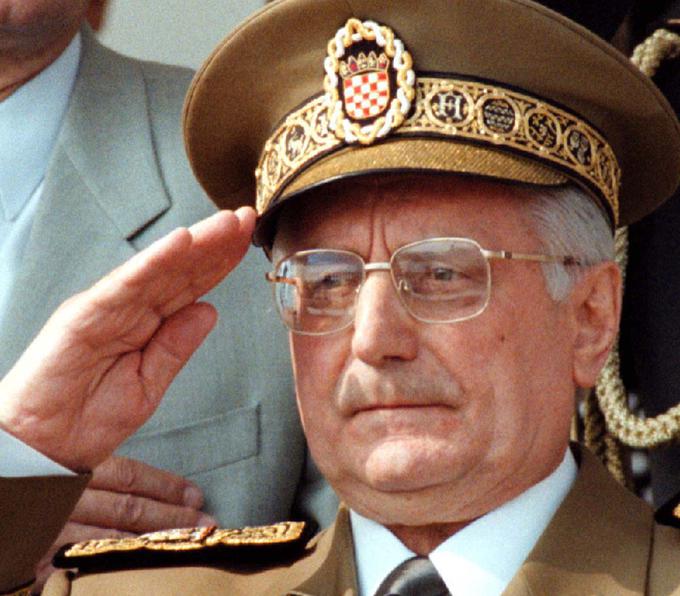 Hrvaški predsednik Franjo Tuđman leta 1991 ni preprečil napada na Slovenijo z ozemlja Hrvaške, ko se je Slovenija ubranila, pa je smešil desetdnevno vojno kot operetno vojno. | Foto: Reuters