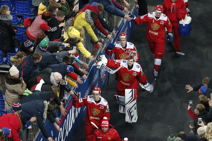 Hokejisti Rusije, še prej pa Sovjetske zveze, so pokal Channel one osvojili 34-krat.  | Foto: Reuters