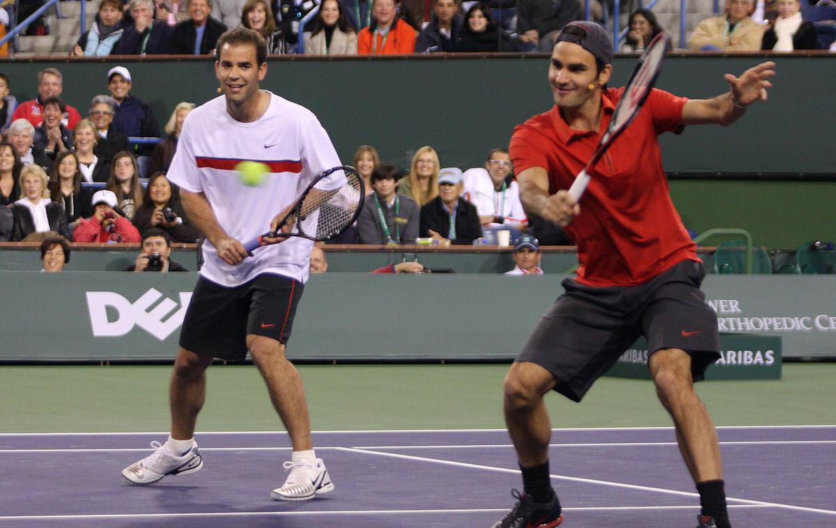 Pete Sampras Roger Federer | Tudi Pete Sampras se je poklonil Rogerju Federerju, ki bo danes odigral zadnji teniški dvoboj kariere. | Foto Guliverimage