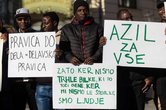 protest, Ljubljana, prosilci za azil | Foto: STA/Katja Kodba