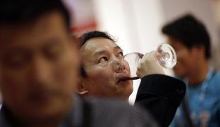 Bogati Kitajci najraje pijejo Château Lafite, Slovenci pa Simčiča