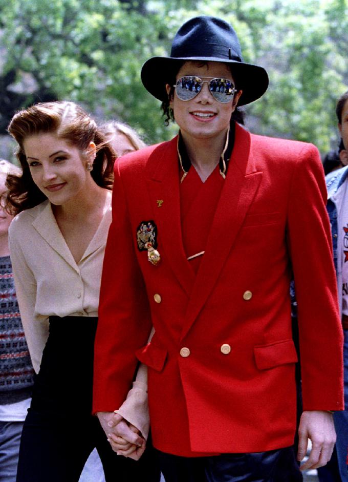 Poročena je bil tudi z Michaelom Jacksonom.  | Foto: Reuters