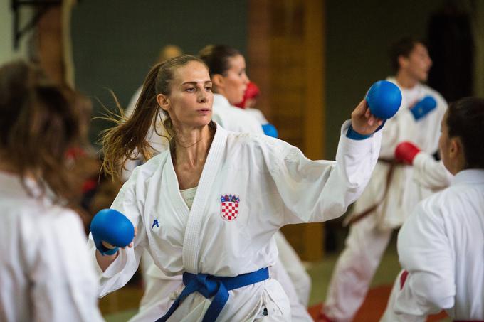 Trening z Mašo Marinović je za slovenske karateistke izvrstna izkušnja. | Foto: Žiga Zupan/Sportida