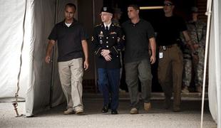 Tožilec: Manning je izdajalec, ki je hotel postati slaven