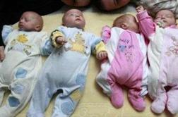 Srečna mamica na Hrvaškem rodila dva para dvojčkov