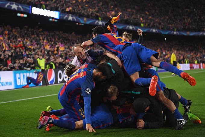 Veselje nogometašev Barcelone po šestem zadetku v mreži francoskega prvaka PSG. | Foto: Guliverimage/Getty Images
